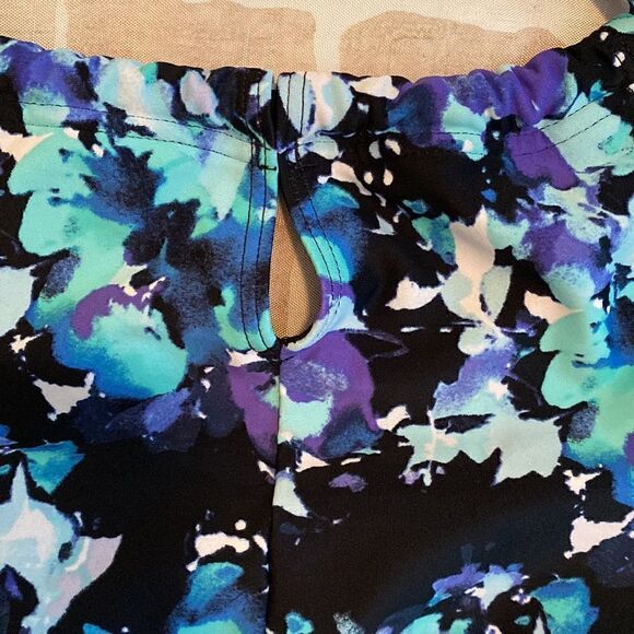 Speedo Floral High Neck Keyhole Floral One Piece Swimsuit Size Small - Picture 7 of 7